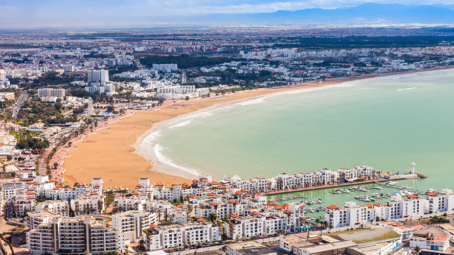 https://saharatripper.com/wp-content/uploads/2018/09/playas-agadir-1.jpg